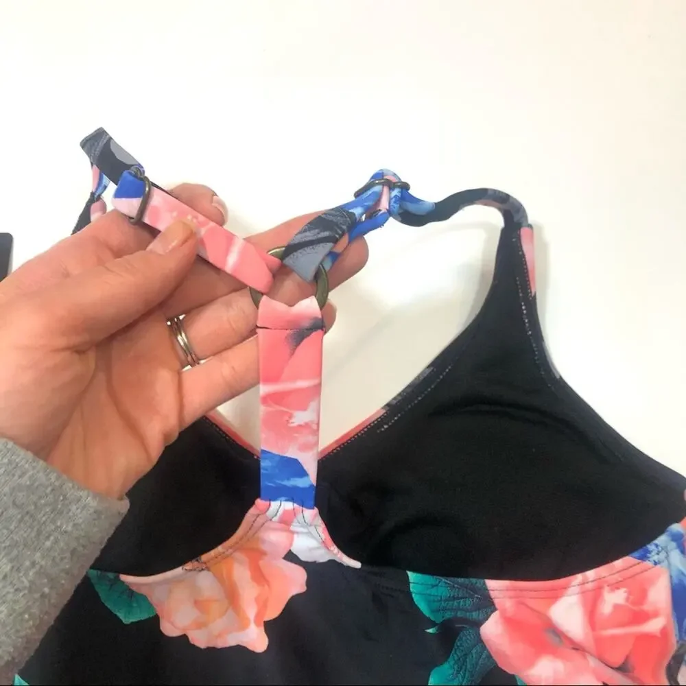 Island Escape Racer-Back Underwir Tankini swim Top
